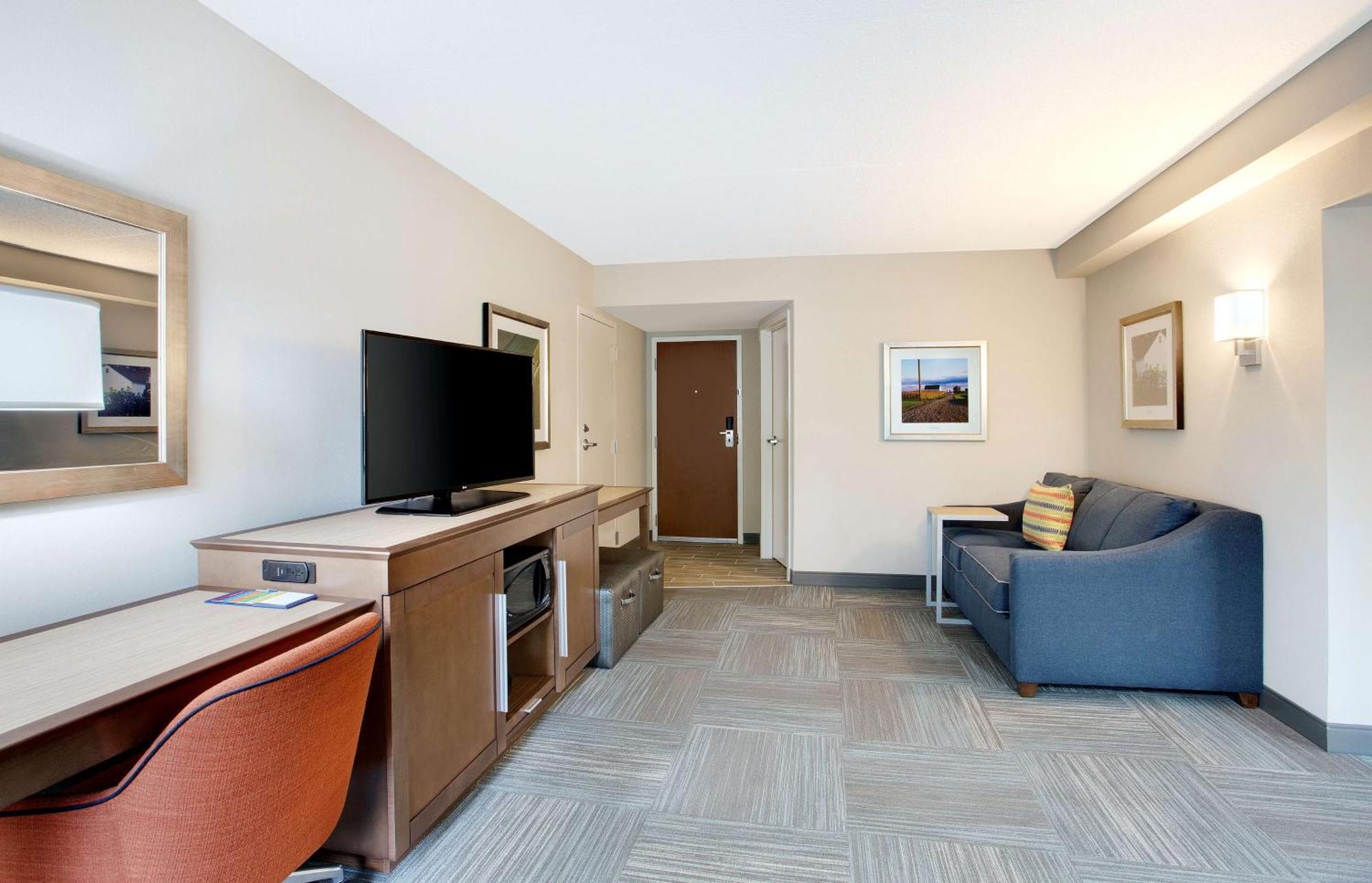 Hampton Lancaster Hotel Fertility