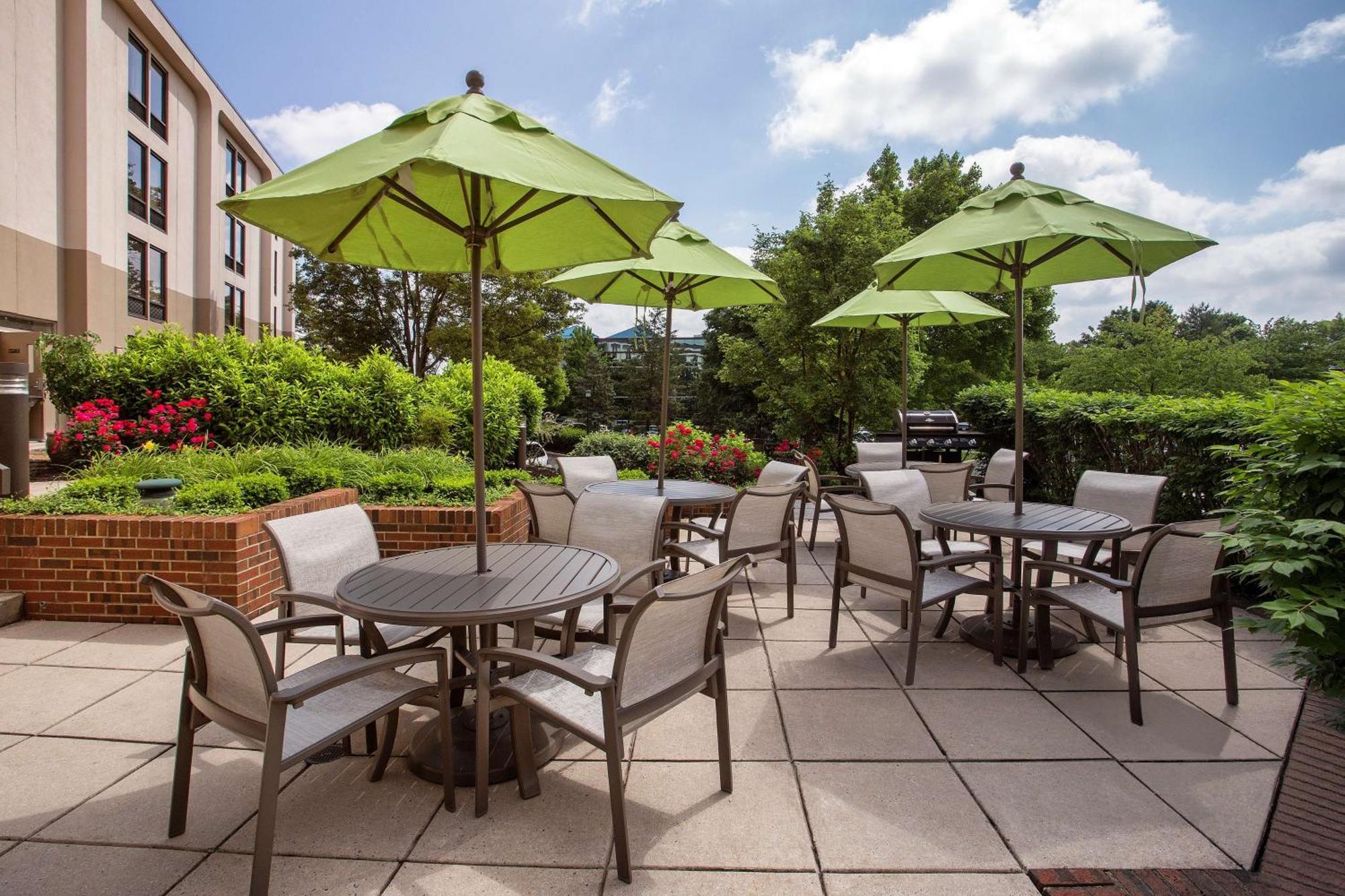 Hampton Lancaster Hotel