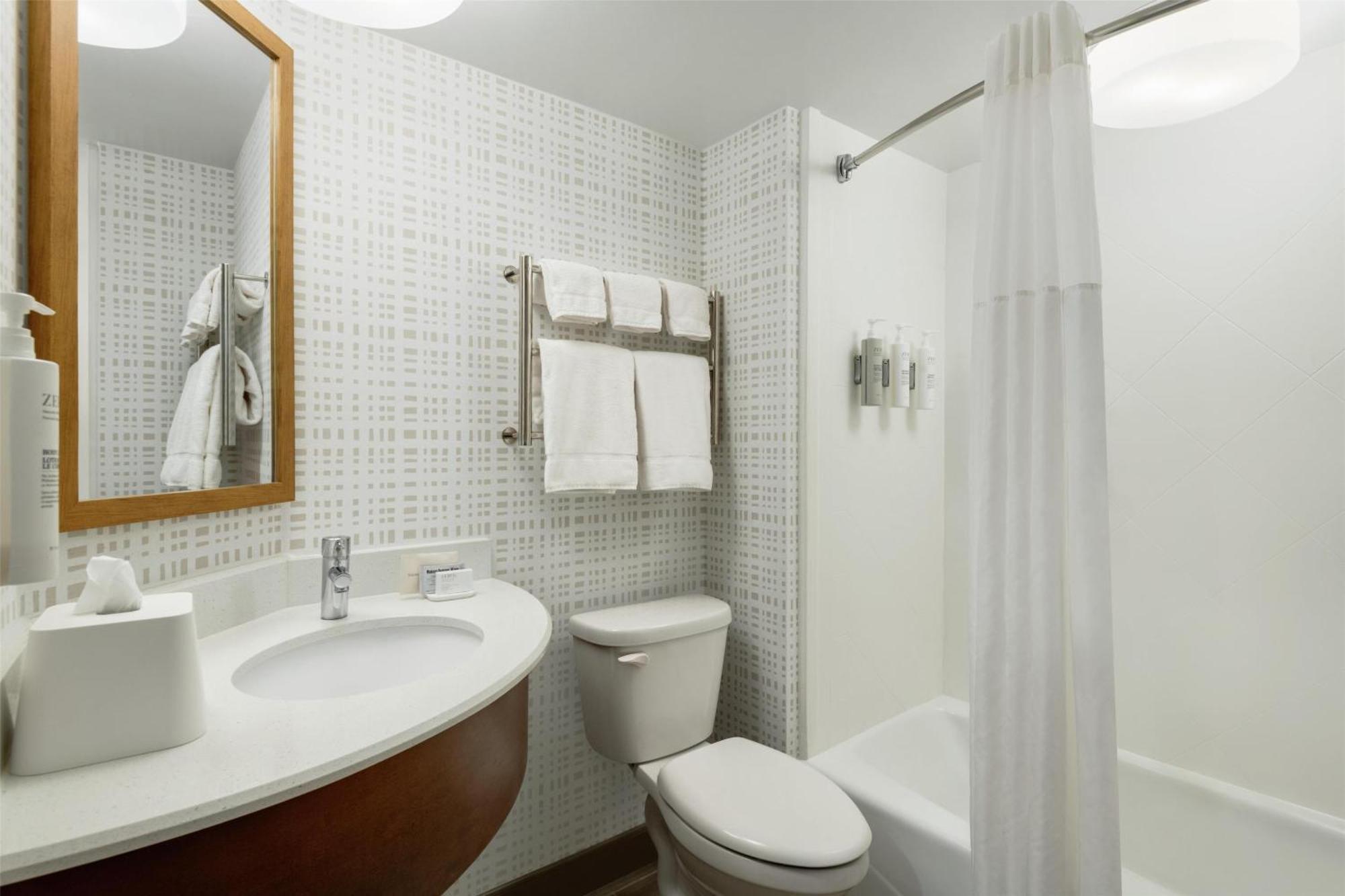 Hotel Hampton Lancaster Fertility
